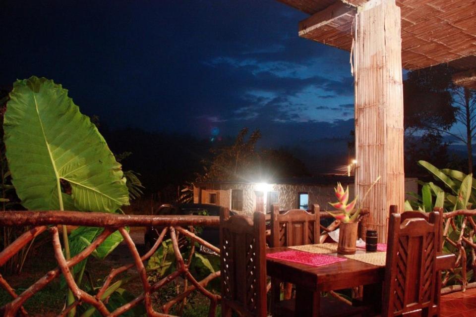 Hosteria Mindo Samay Juku Zewnętrze zdjęcie